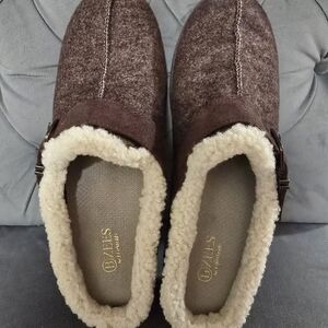 Bzees Brown Slippers with Cream Lining